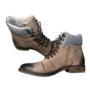 Diba True Distressed Leather Boots Womens 8.5 Brown College Days Lace Up Ankle